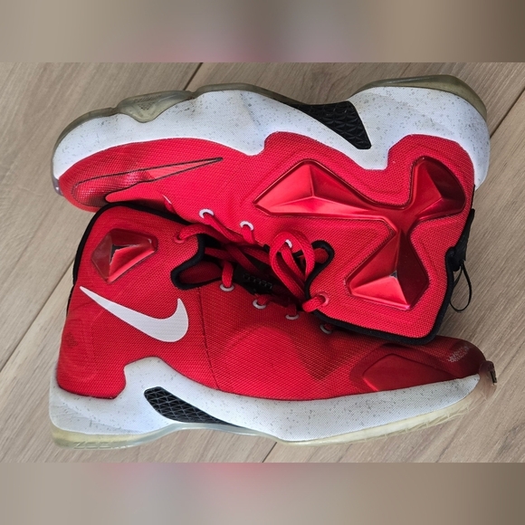 Nike LeBron 13 PS "Away" red sneakers - Picture 6 of 13